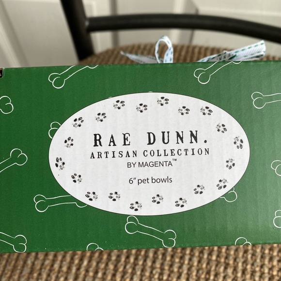🔥Rae Dunn pet bowl set - Picture 5 of 6
